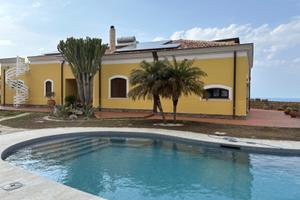 Resort Gabry B&B con piscina