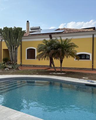 Villa Gabry B&B con piscina