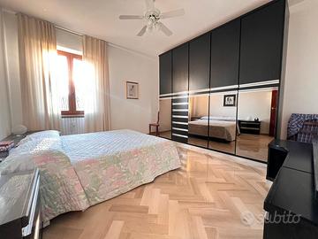 Soggiorno con tavolo