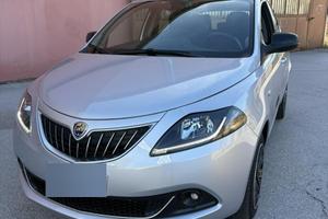 Lancia Y Hibrid 2021