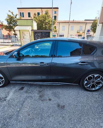 FOCUS ST LINE X 155CV