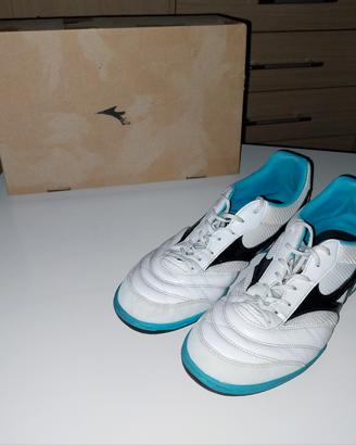 Scarpe da futsal/ginnast. Mizuno mis.42-42 e mezzo