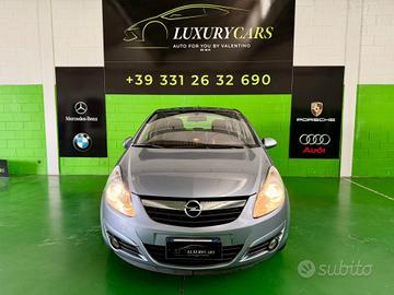 Opel Corsa 1.2 5 porte Easytronic Cosmo