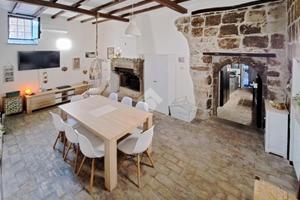 4 LOCALI A FABRICA DI ROMA