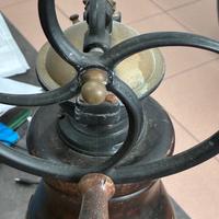 Macina caffe e pepe da banco in ghisa
