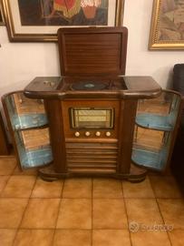 mobile bar radio/giradischi