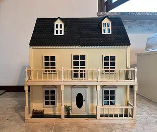 Casa delle bambole vintage