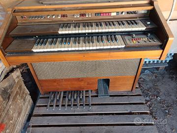 Organo Farfisa