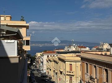 CASA SEMINDIPENDENTE A REGGIO DI CALABRIA