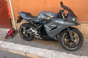 Yamaha Axis 50 - 2006