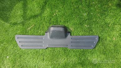 plastica portellone peugeot 106