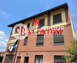 Caronno Pertusella - ampio trilocale in Via Mazzin