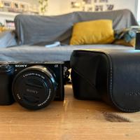 Sony alpha 6000 + custodia originale