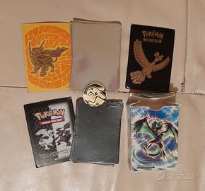 Custodie, moneta e scatola per carte Pokémon