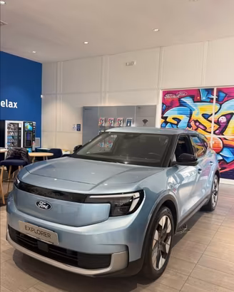 FORD Explorer EV 77kWh Extended Range Premium rwd
