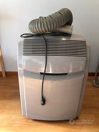 Condizionatore portatile con tubo