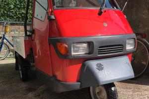 Piaggio Ape 50, serie Mix anno 2000 25.810 km.