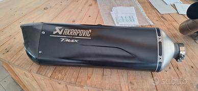 akrapovic completo t Max 560