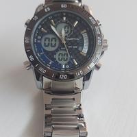 orologio con cronografi digitali 