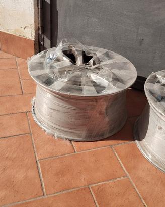 4 cerchi in lega Audi A6 17" originali 