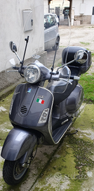 Vespa GTS 200