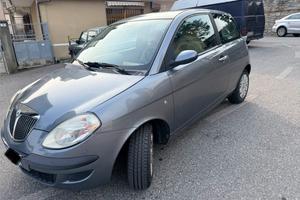 Lancia ypsilon 02-2005
