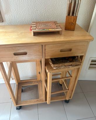 Tavolo apribile con sgabello