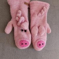 Guanti da bambina a forma di maialino