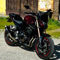 Honda cb500f