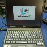 Computer portatile vintage fujitsu siemens win ME