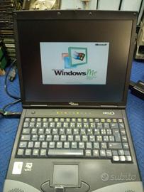 Computer portatile vintage fujitsu siemens win ME