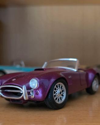 Lotto n. 4 modellini auto Bburago