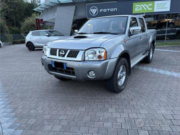Nissan pickup
