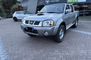 Nissan pickup