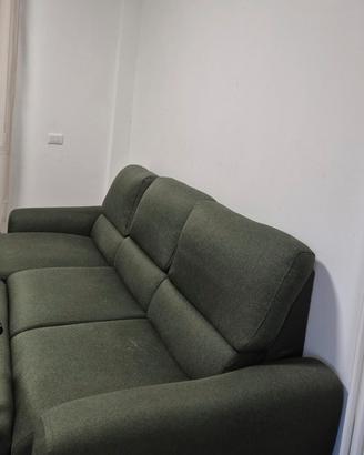 Divano angolare con chaise longue verde – 3 posti