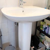 Lavabo a colonna Ideal Standard  65cm+ miscelatore