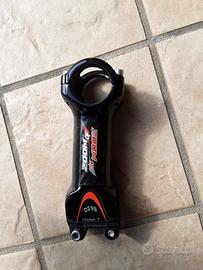 Attacco manubrio MTB