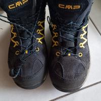 scarponcini da trekking CMP n.32