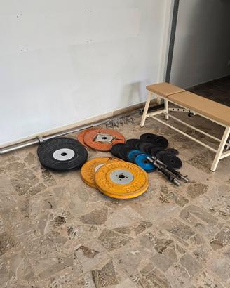 bilanciere 20 kg +pesi 