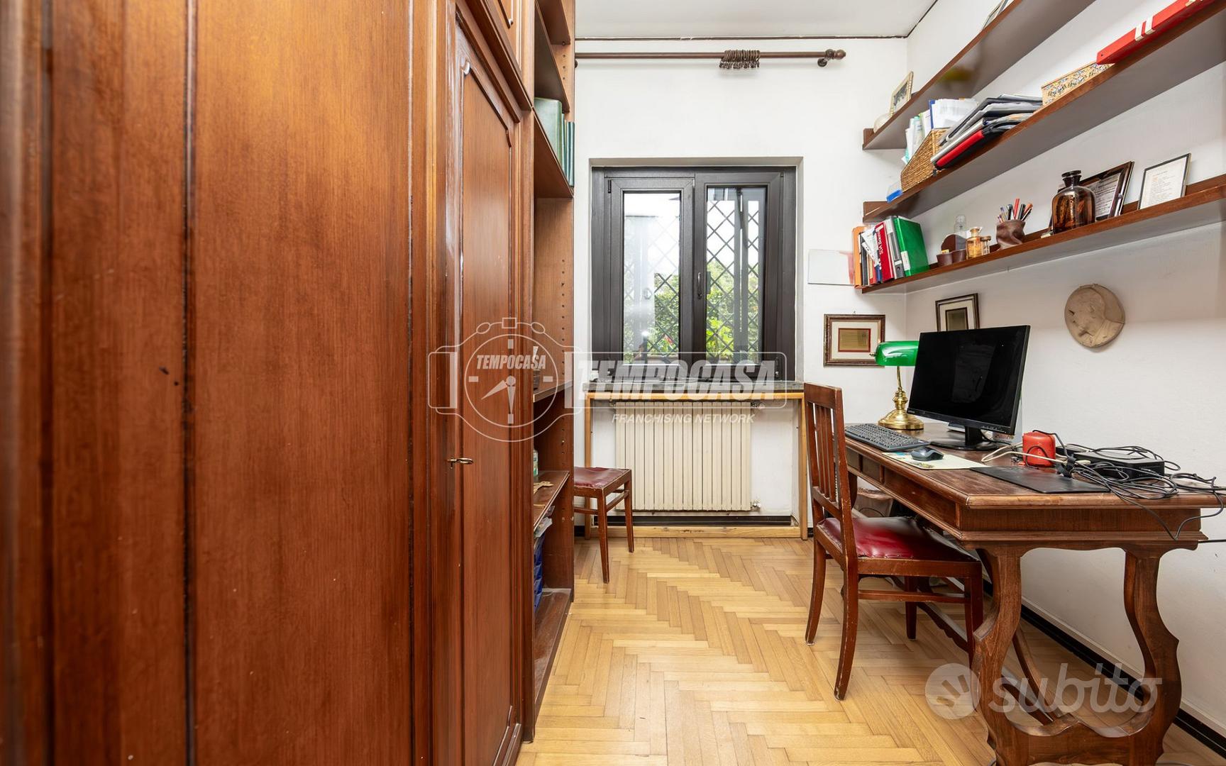 APPARTAMENTO IN VILLA CON PISCINA IN ZONA CAMPORI - Vista 6