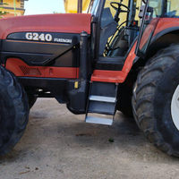 Trattore agricolo