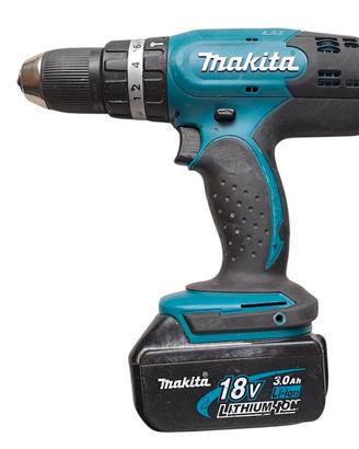 Makita DHP453Z Trapano combi, batteria omaggio (F)