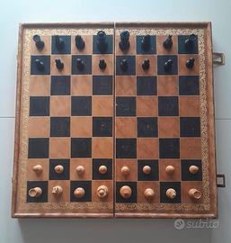 Grande set scacchi vintage (50x50 cm).