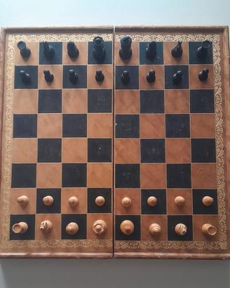 Grande set scacchi vintage (50x50 cm).