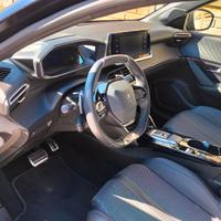 Peugeot 208 GT cambio automatico