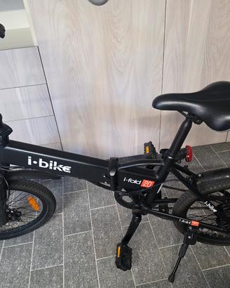 BICICLETTA ELETTRICA 