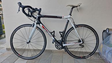Bicicletta da corsa 