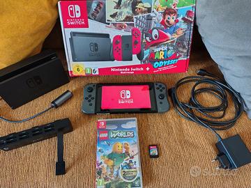 Nintendo Switch edizione Mario Odyssey 