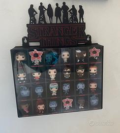Espositore Stranger Things Kinder Joy