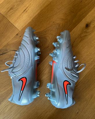 NIKE TIEMPO LEGEND 10 ELITE - SG PRO